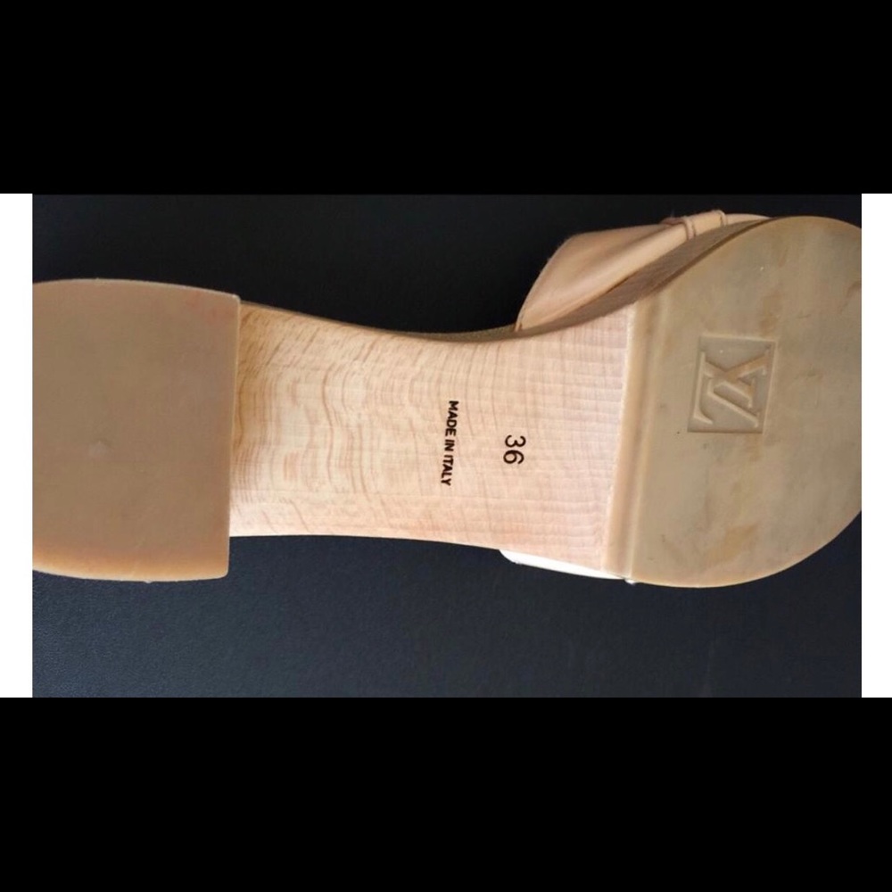 Authentic Louis Vuitton mules/ slides - Picture 4 of 4